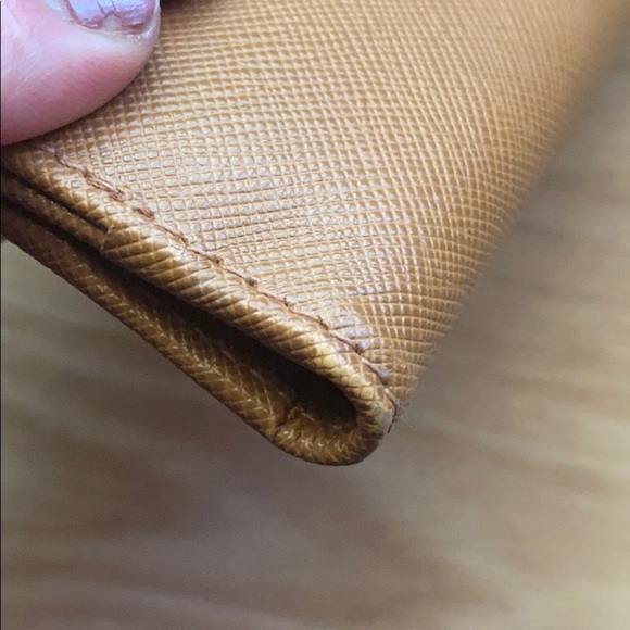 Prada Wallet - Picture 11 of 11